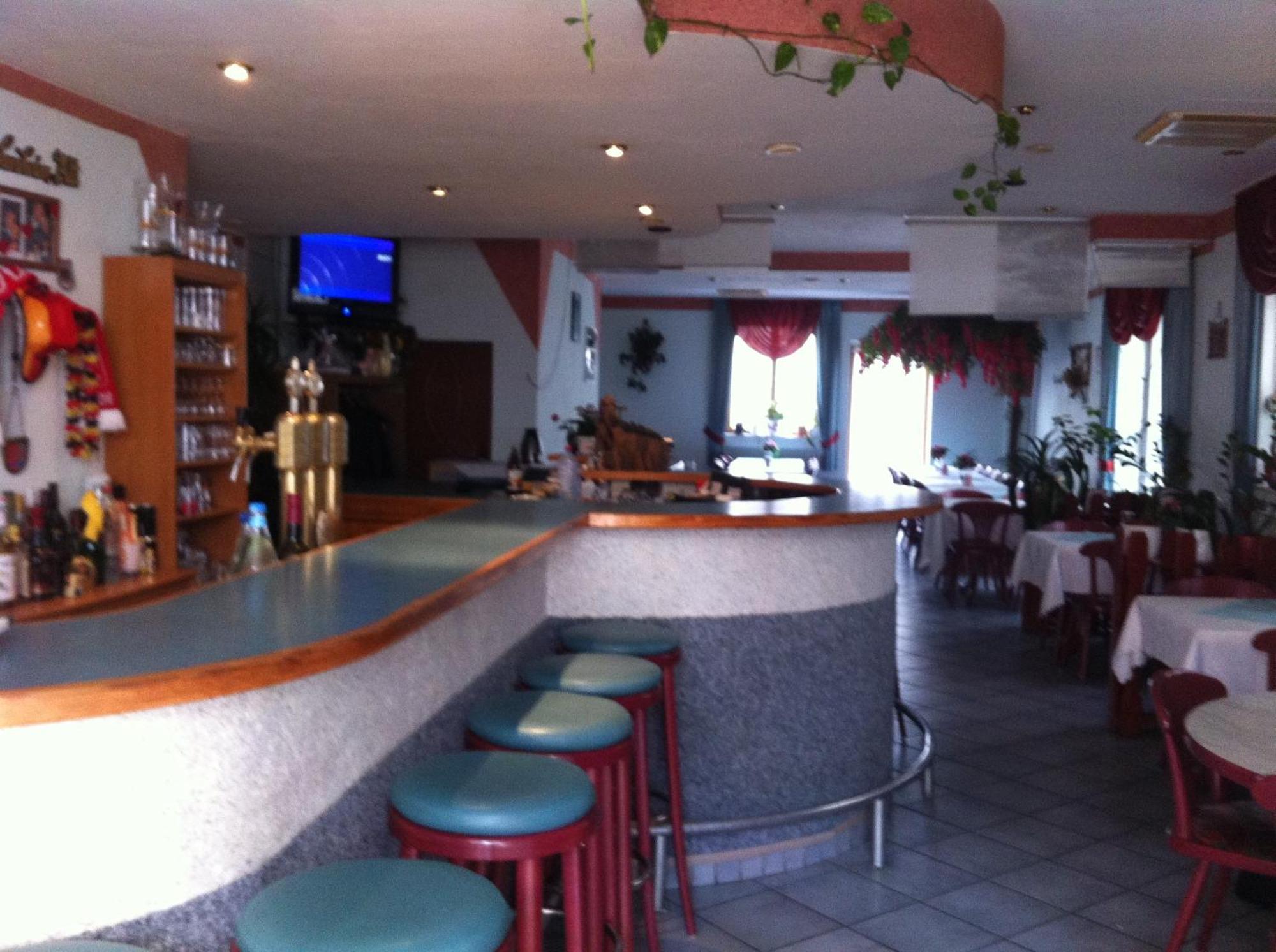 摩泽尔肯 伯格埃尔兹宾馆酒店 外观 照片
